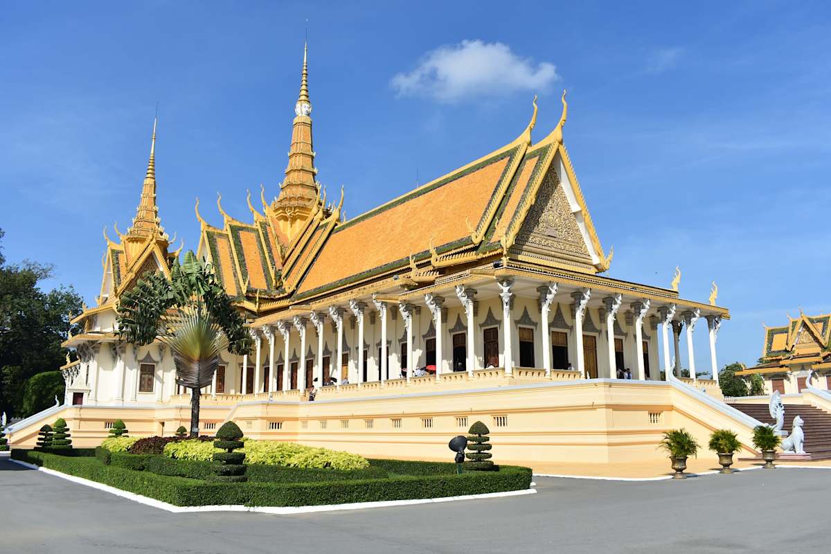 Saigon to Siem Reap & Mekong River Cruise  photo 3