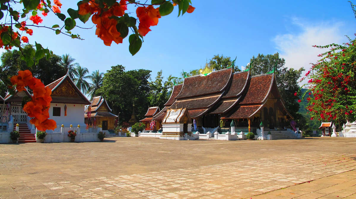 Laos Exclusive photo 1