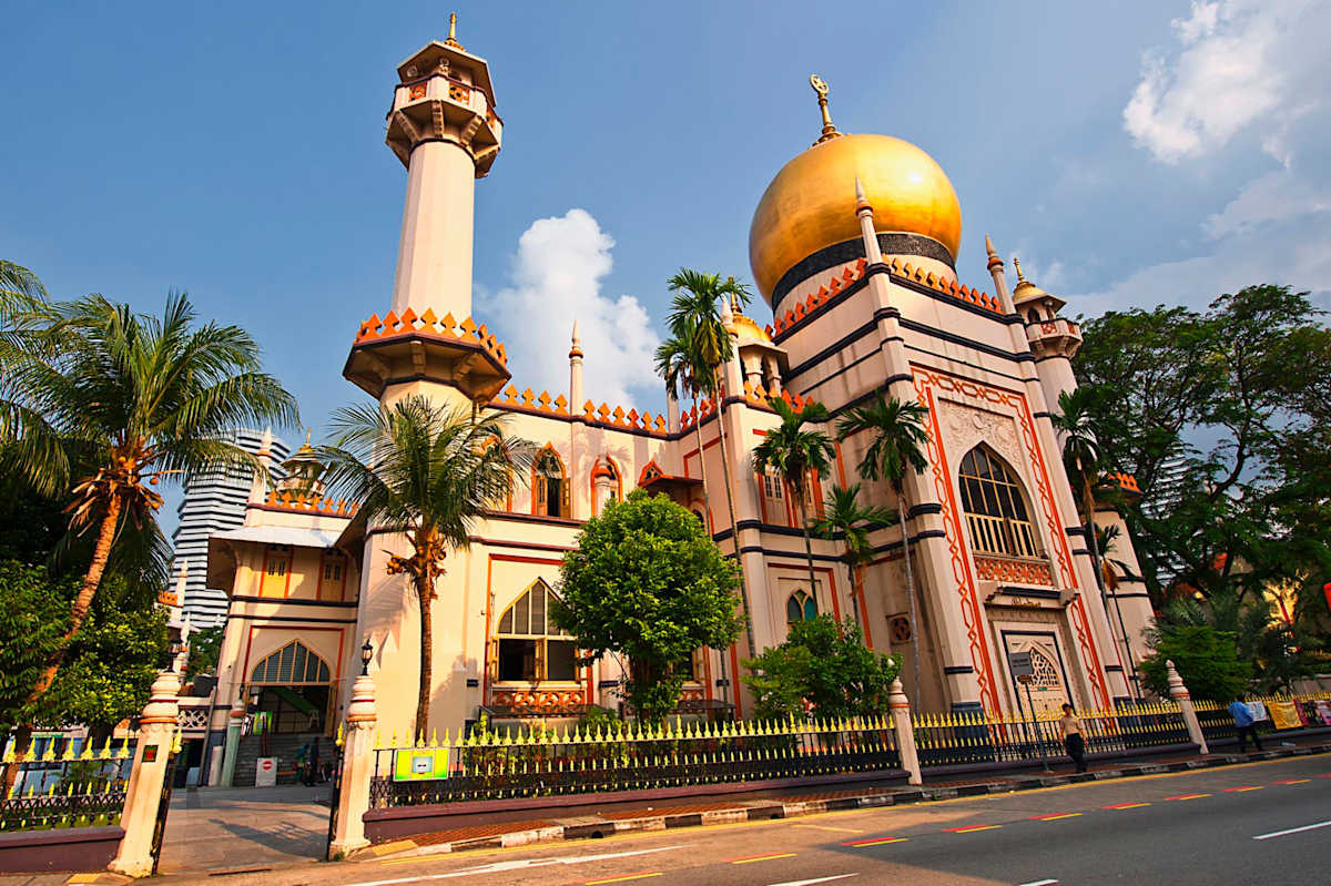 Singapore Luxe Getaway & Insider Access photo 3