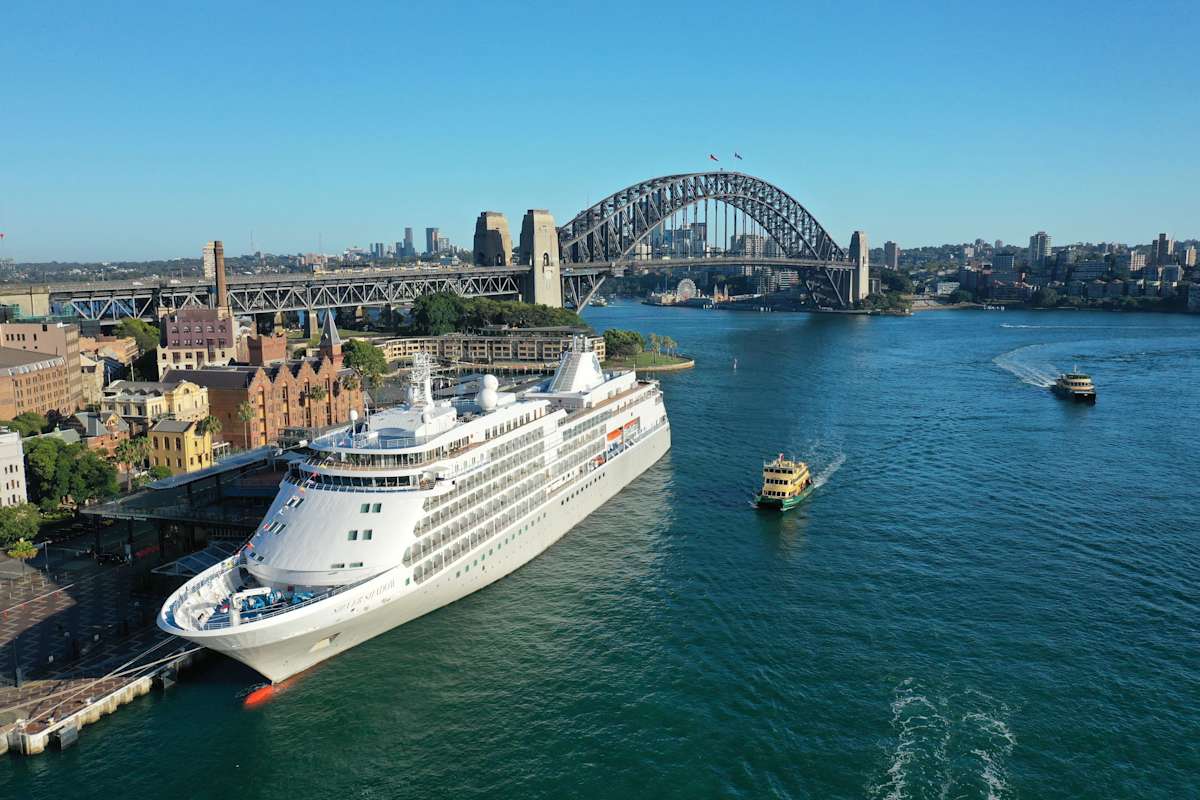 Legendary Coasts: Australia & New Zealand Luxe Voyage photo 3