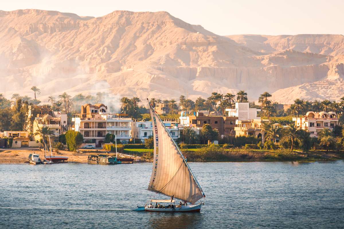 Egypt & Jordan Exclusive photo 3