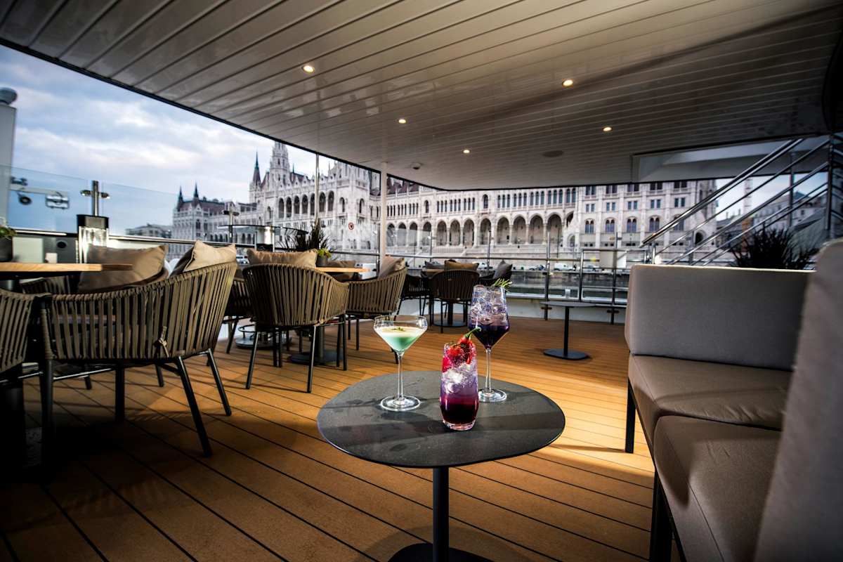 Christmastime Cruise on the Danube photo 2