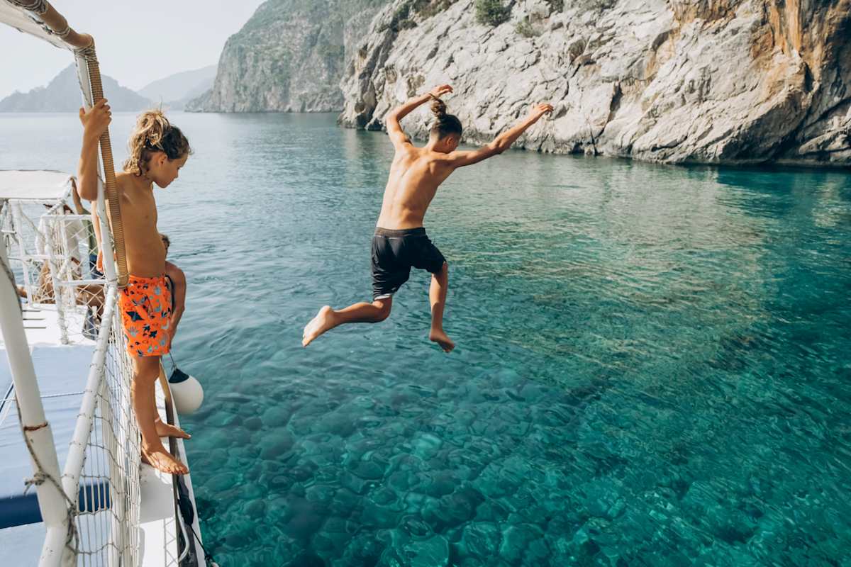 Greek Myths, Cretan Sea & Family Fun photo 1