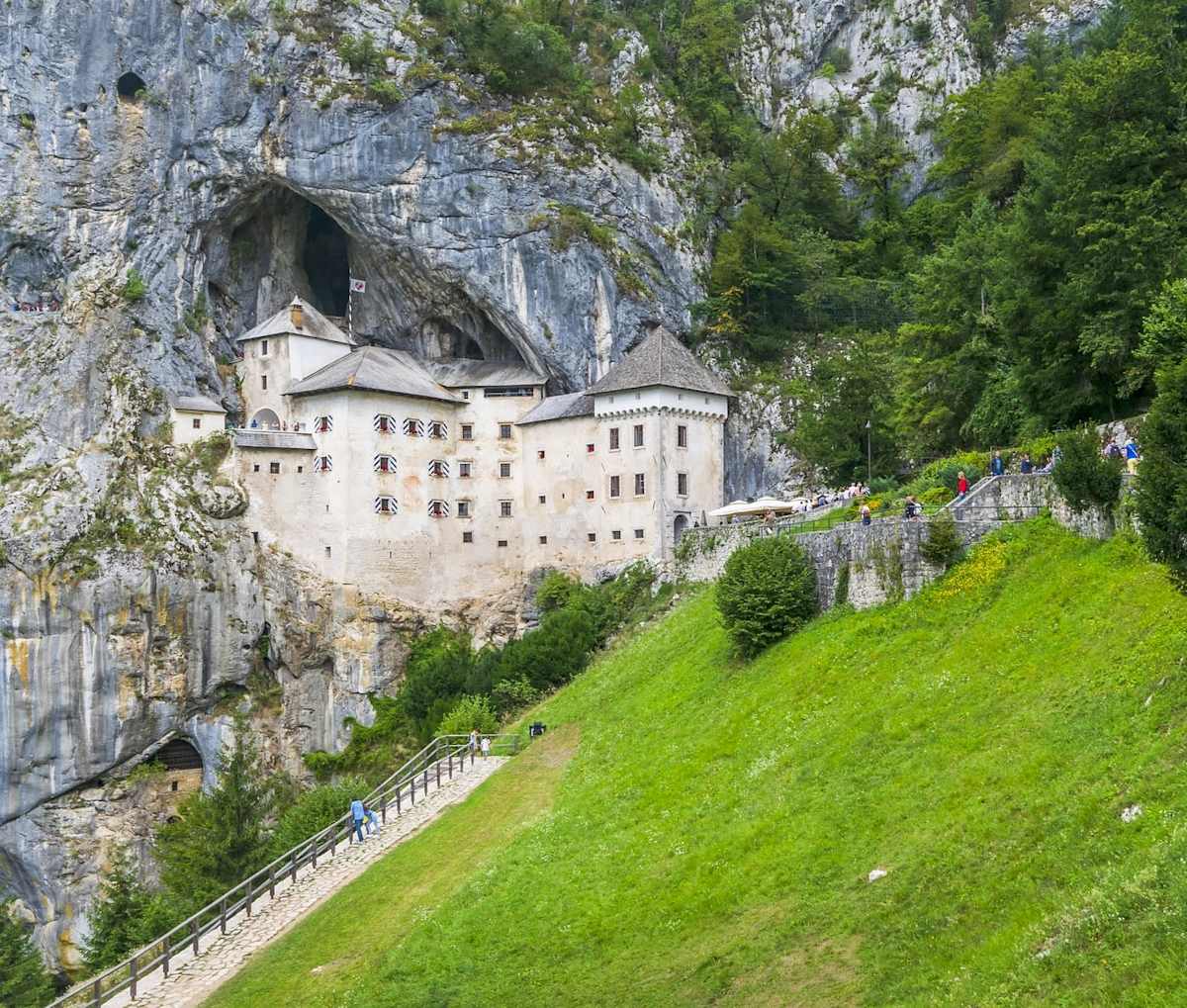 Slovenia Explorer photo 2