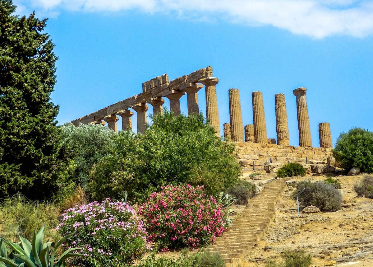 Mediterranean Gems: Sicily & Malta photo 1