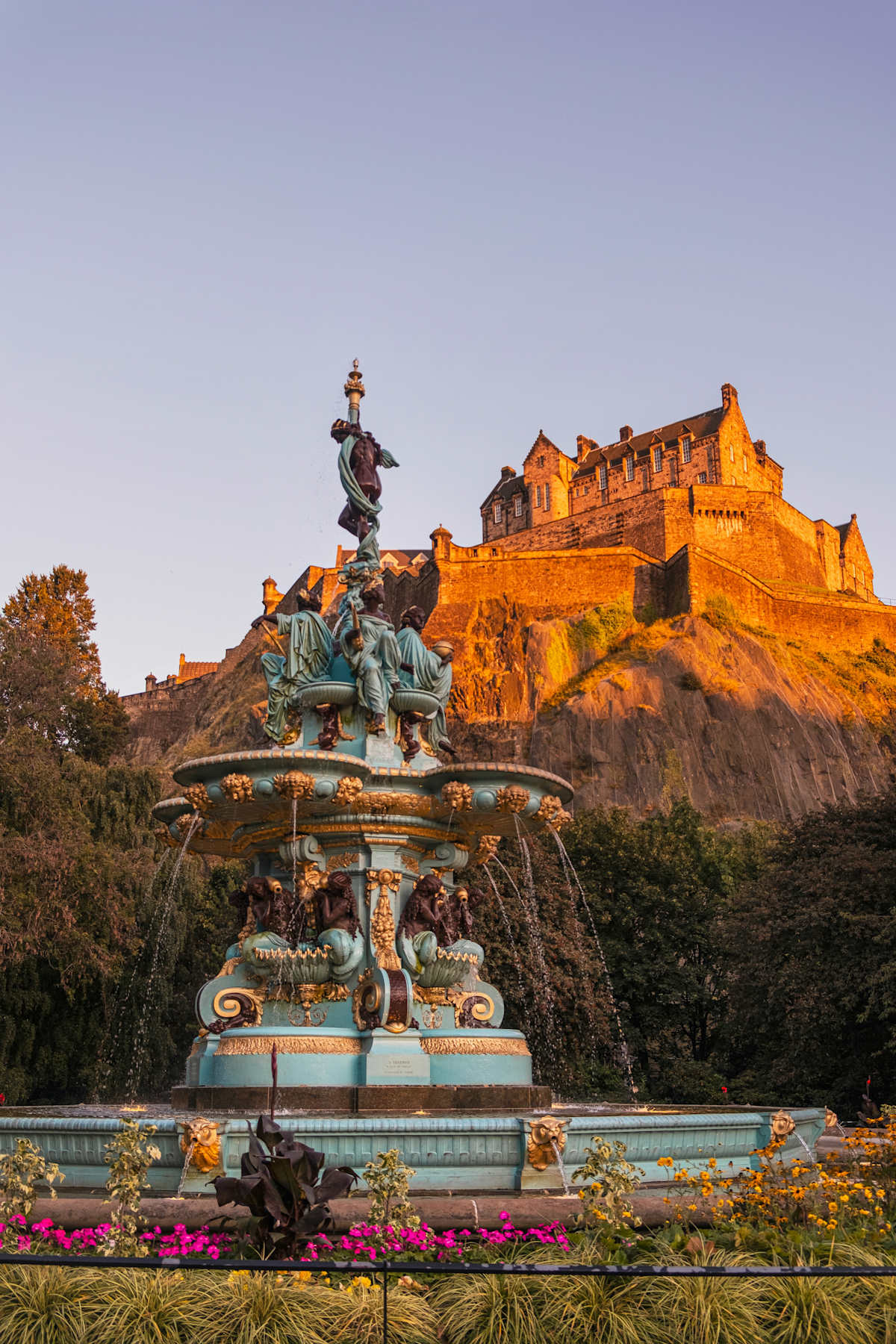 Scotland's Heart: Castles & Wild Highlands photo 15