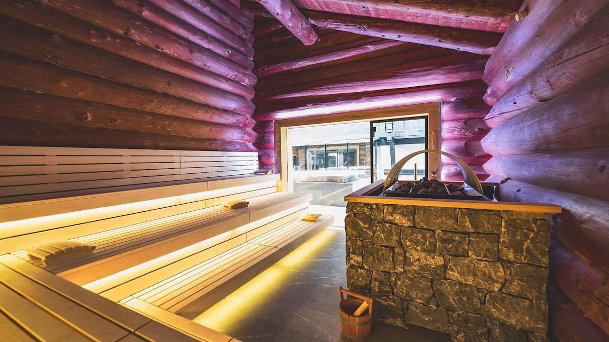 Swiss Alps Ski Vacation: Zermatt Resort photo 4