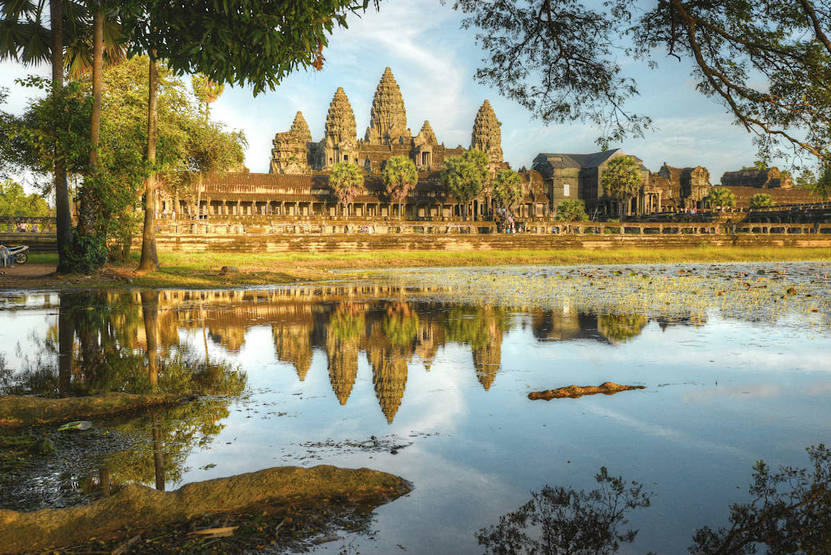 Saigon to Siem Reap & Mekong River Cruise  photo 1