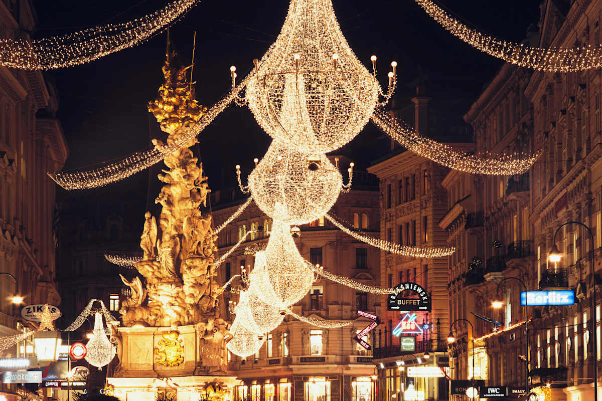 Christmastime Cruise on the Danube photo 1