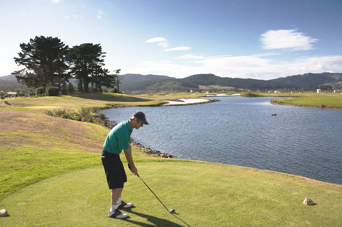 New Zealand: A Golfer's Paradise photo 1