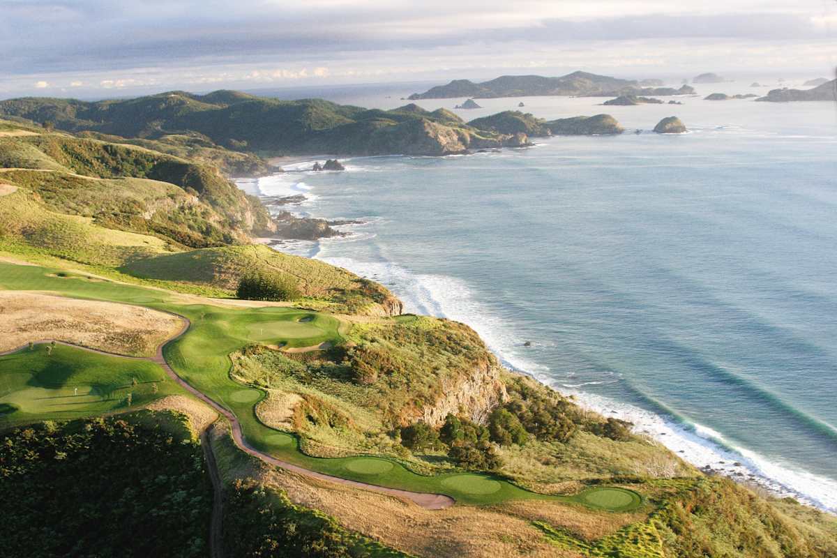 New Zealand: Ultimate Golf Experience photo 1