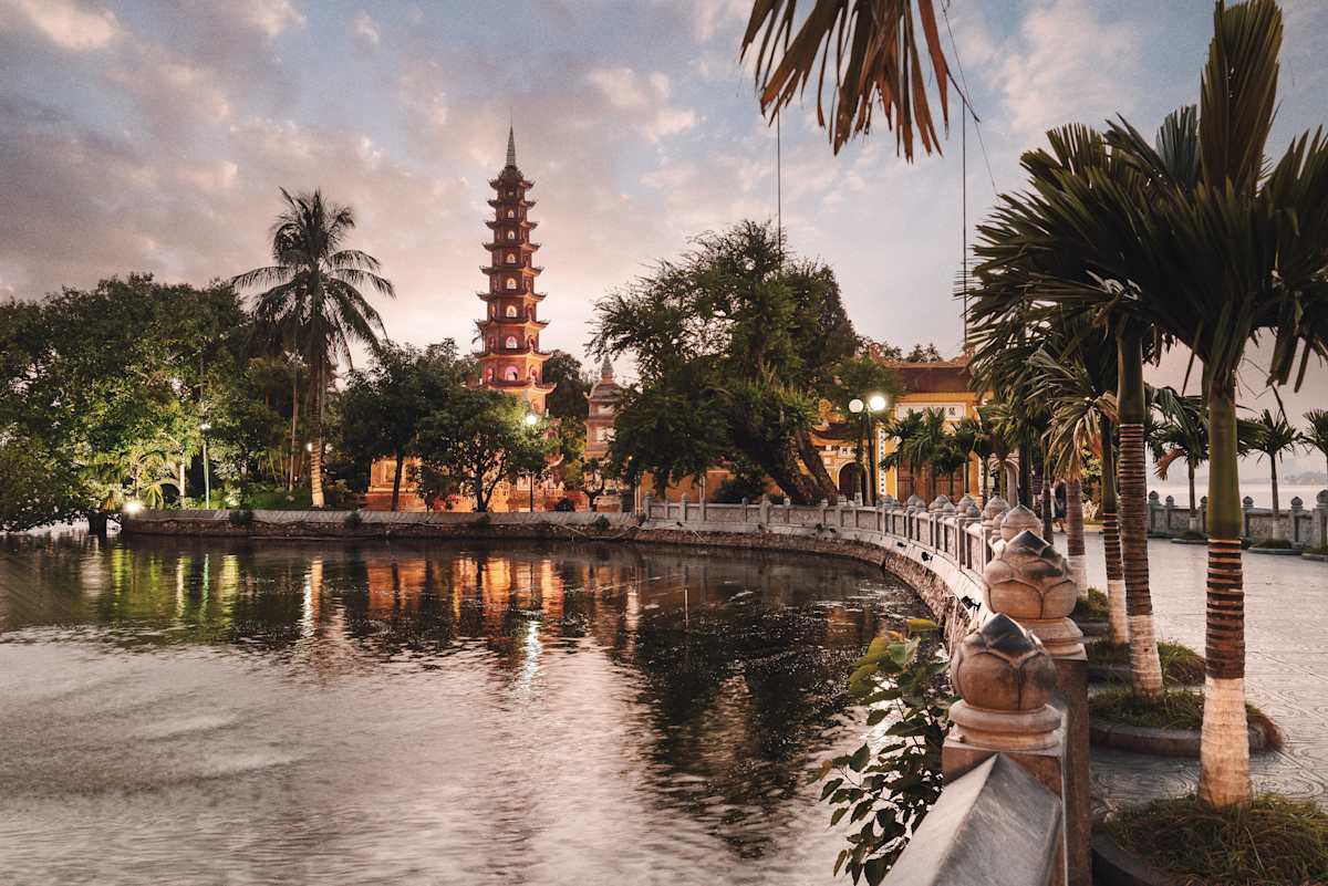Vietnam Highlights: From Halong Bay to Hoi An  photo 2