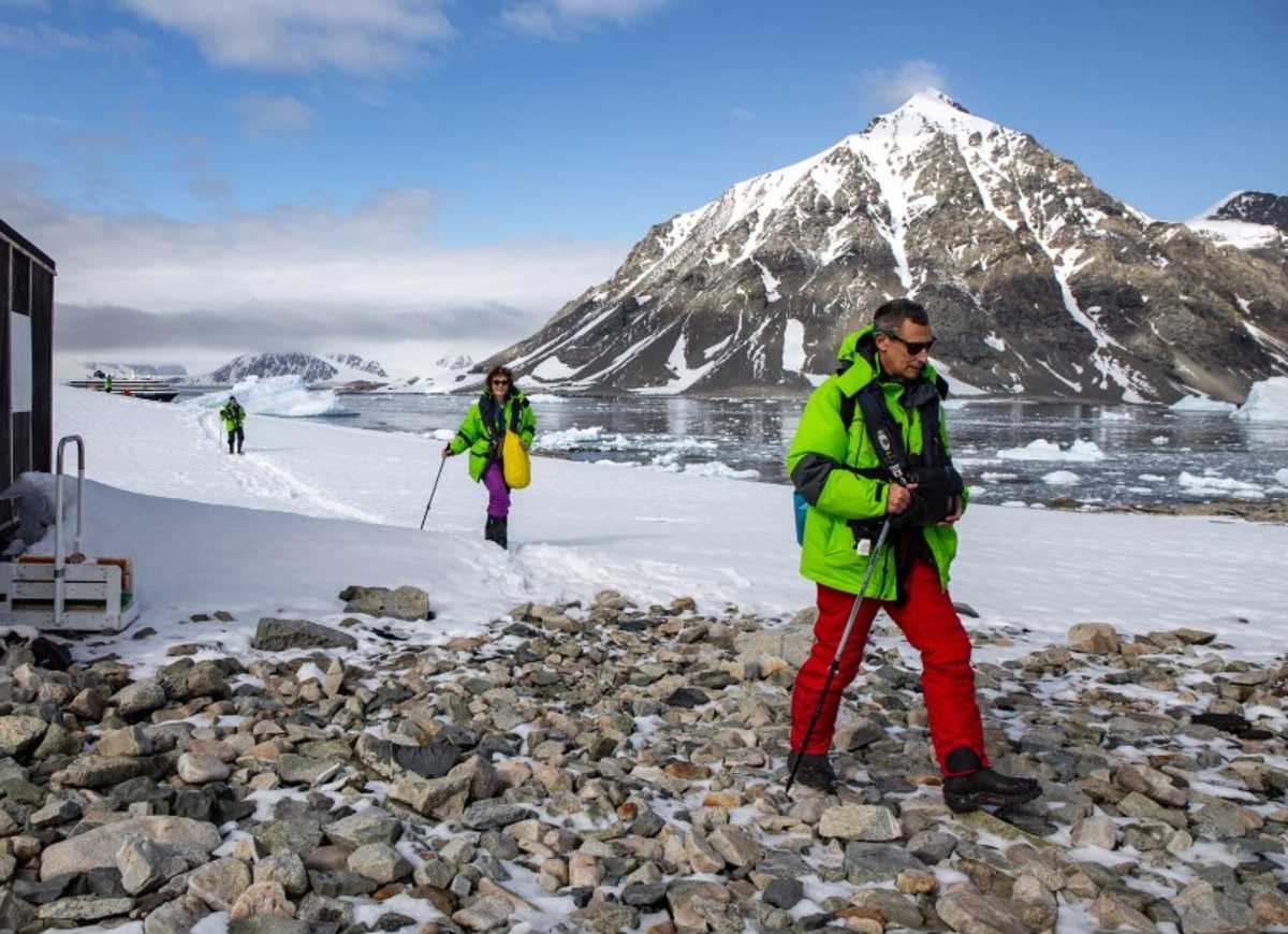 Discover Antarctica photo 4