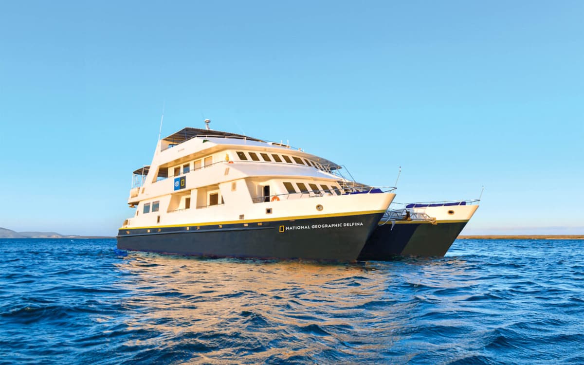 Galápagos Up Close: An Intimate Catamaran Adventure photo 4