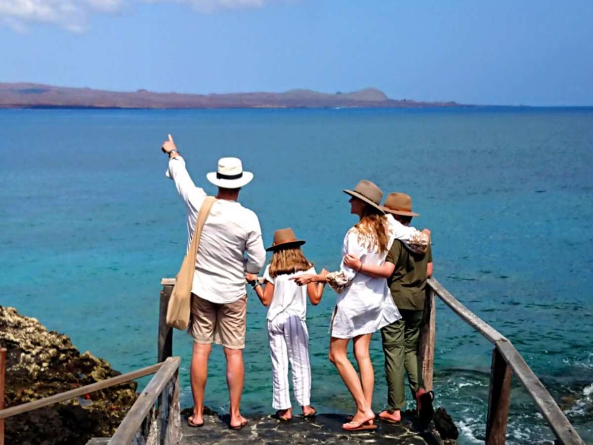 Galapagos Family Cruise: Wildlife & Water Adventures photo 7