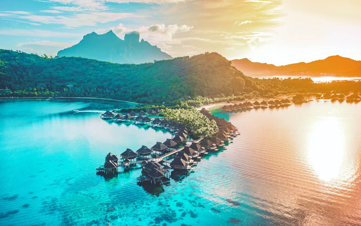 Honeymoon in Paradise: Hawaii & Bora Bora photo 5