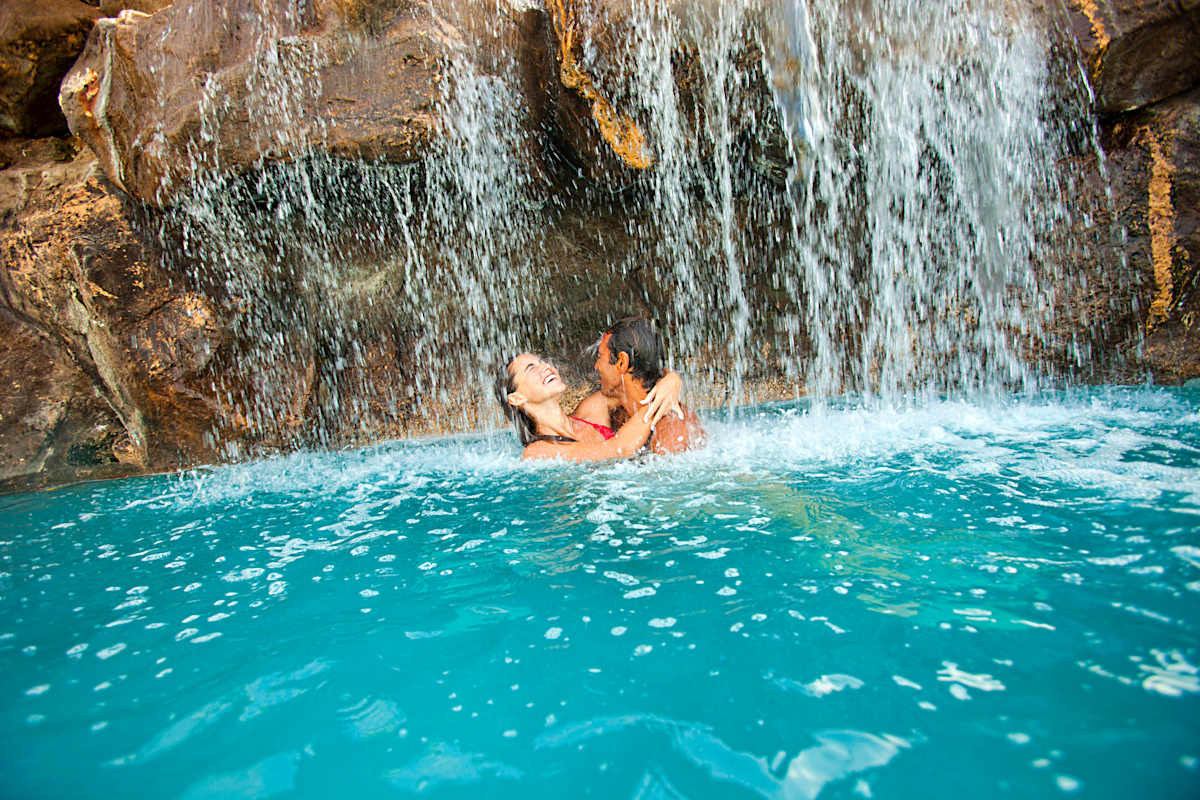 Honeymoon in Paradise: Hawaii & Bora Bora photo 6