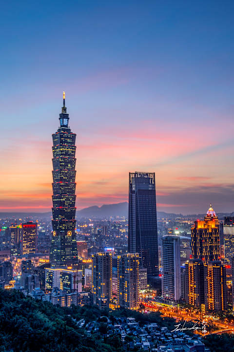 Taiwan's Shimmering Shores: North to South photo 2