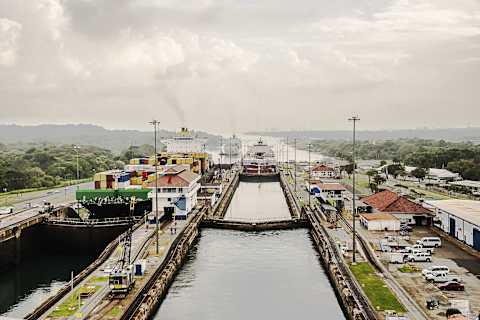 Discover Panama City photo 2