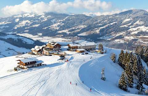 Ski Kitzbühel: Alpine Slopes & Tyrolean Charm photo 1