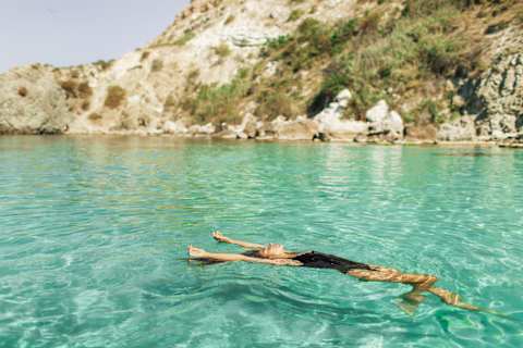 Essential Greece: Athens, Mykonos & Santorini photo 3