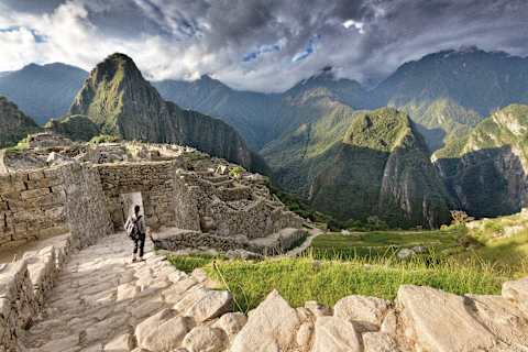 Sacred Valley & Sun Gate Trek to Machu Picchu photo 1