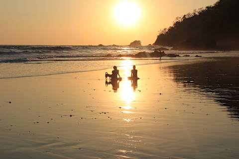 Costa Rica Rainforest to Beach for Families photo 3