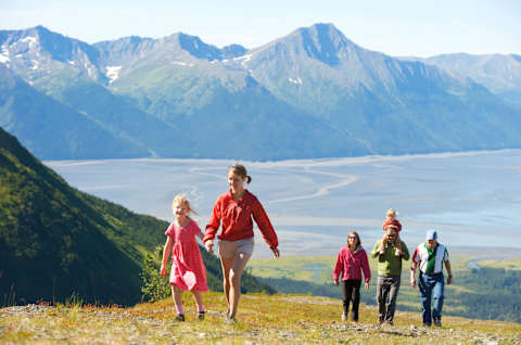 Inside Passage Cruise & Alaska's Wilderness photo 3