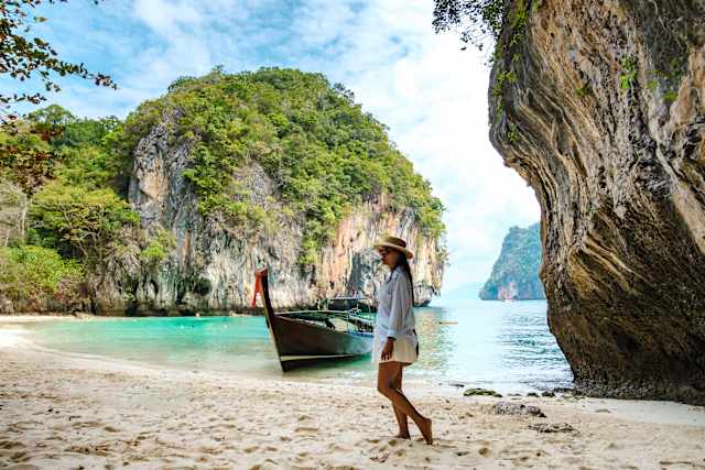 Family Adventure Through Thailand photo 4