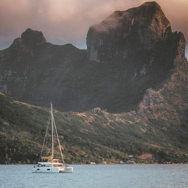Honeymoon in Paradise: Hawaii & Bora Bora photo 4