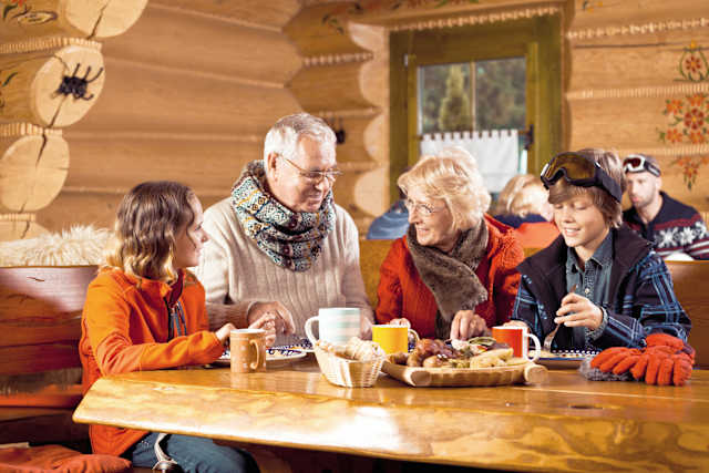Ski Kitzbühel: Alpine Slopes & Tyrolean Charm photo 3