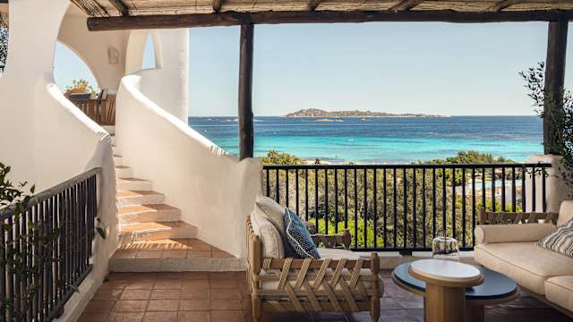 La Dolce Sardinia: Unwind in Style photo 3