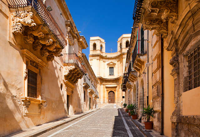 Sicily Highlights: Coastal Cities & Baroque Wonders photo 2