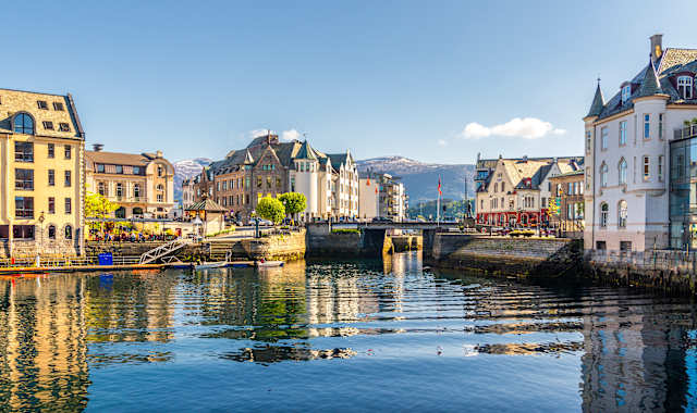 Nordic Trio: Iceland, Copenhagen & Norway photo 1