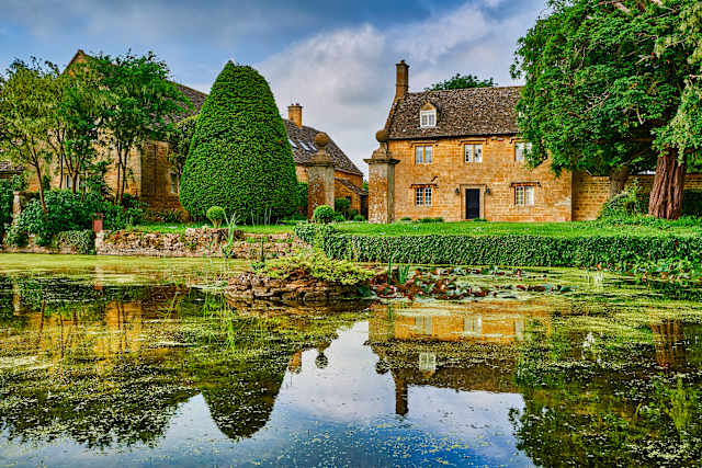 Heart of England: London, Bath & Stonehenge photo 2