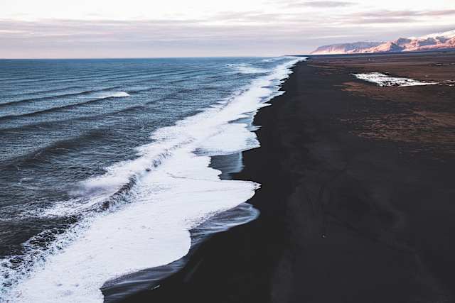 Iceland Volcanoes and Coast photo 1