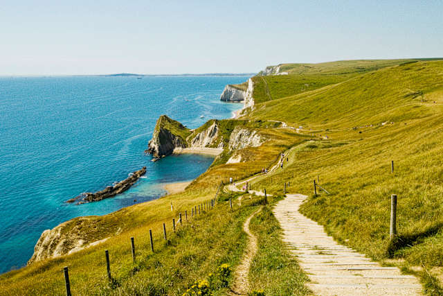 British Isles Luxury Cruise & London's Best photo 1