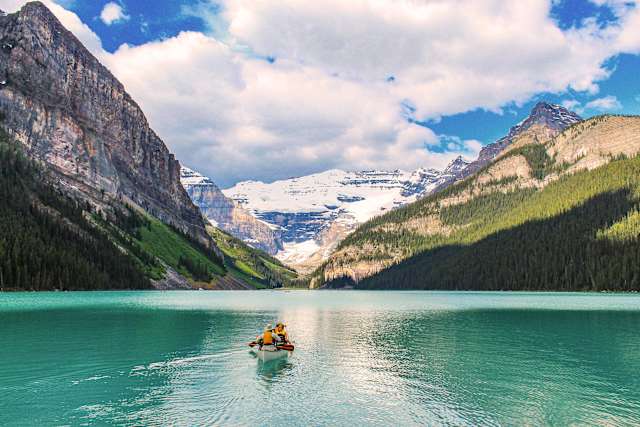 Essential Banff & Lake Louise Explorer photo 1
