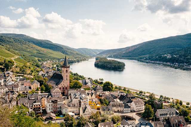 Rhine Discovery with Castle Stay photo 1