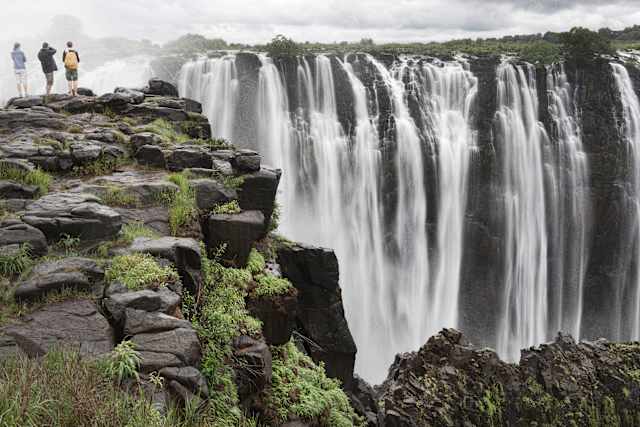 Northern Zimbabwe: Remote Safaris & Epic Sunsets photo 3