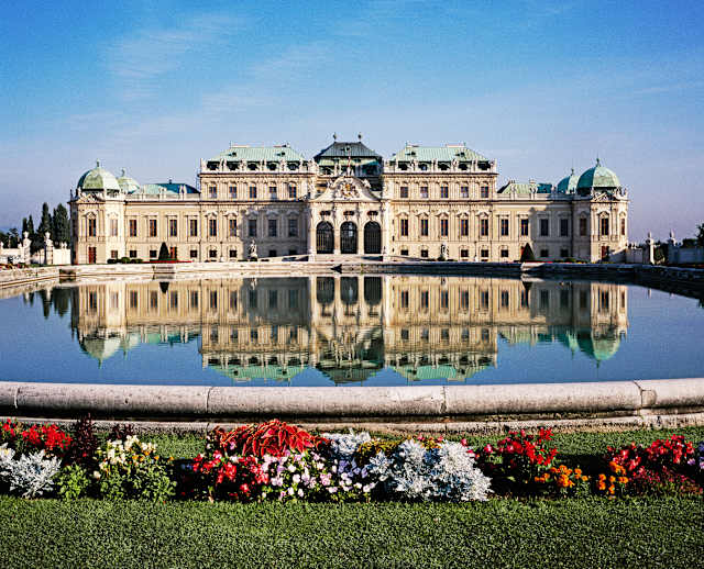 Signature Budapest, Vienna, Prague photo 1