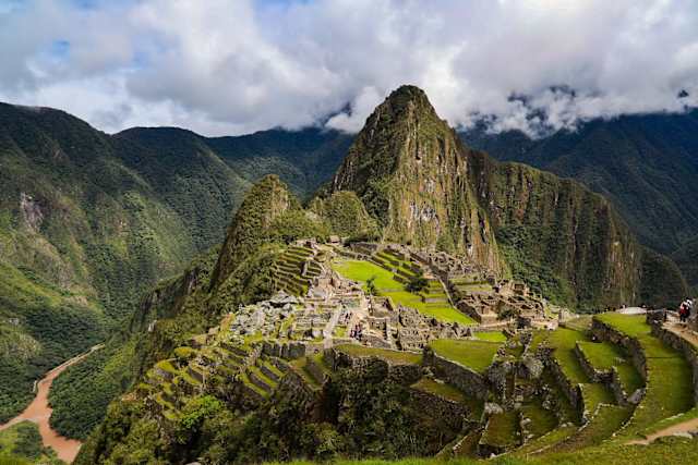 Epic Andes: 4-Day Private Inca Trail Hike photo 2