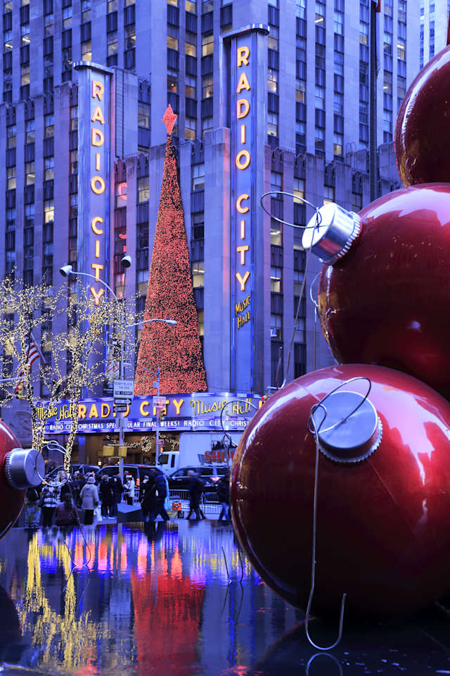 Christmas Lights of New York City photo 2