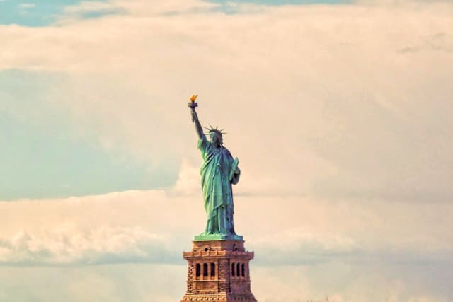 New York City: Immigration & Heritage  photo 1