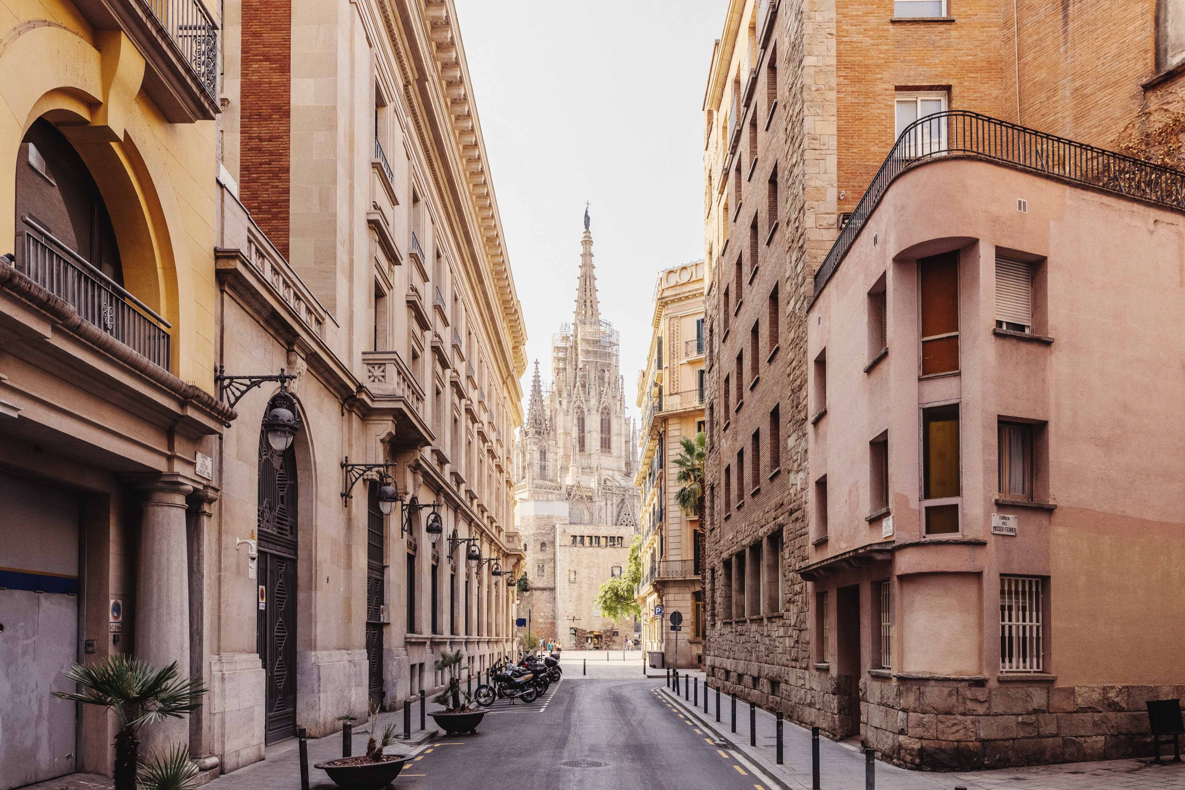 Kensington Cruises’ Shore Excursions Transform Ports into Private Luxury Journeys