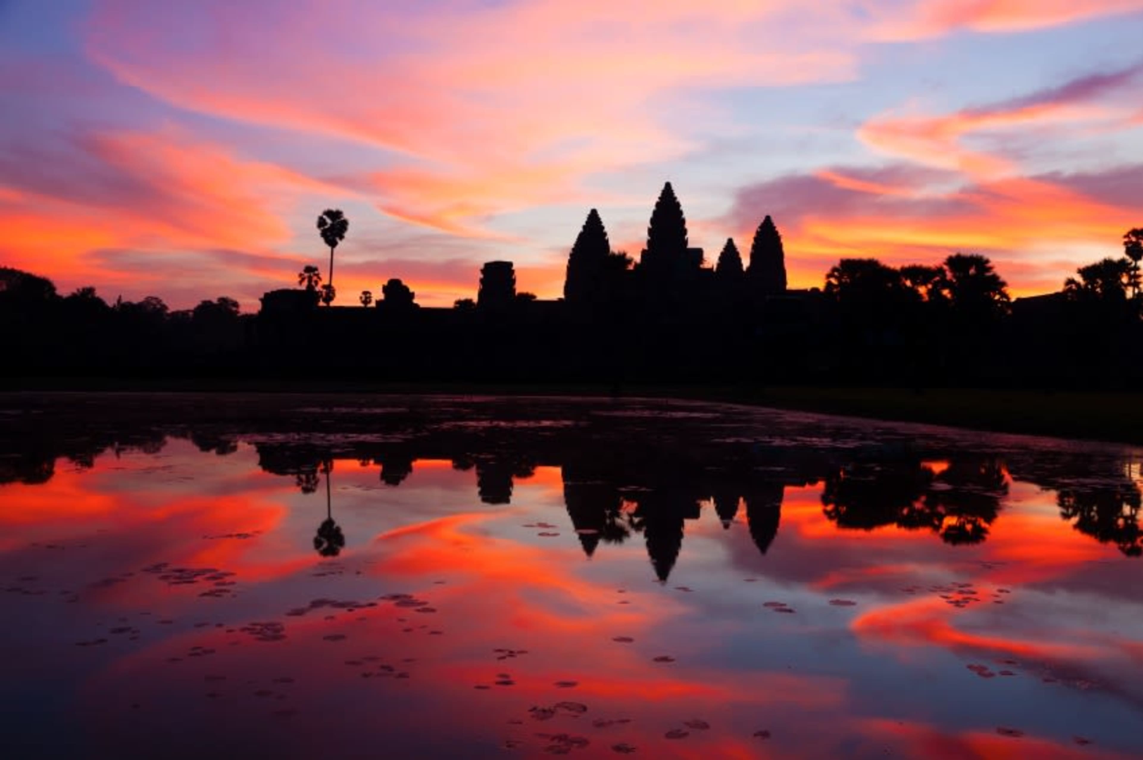 5 Exclusive Day Tours Around the World with The Explorers Club and Kensington Tours