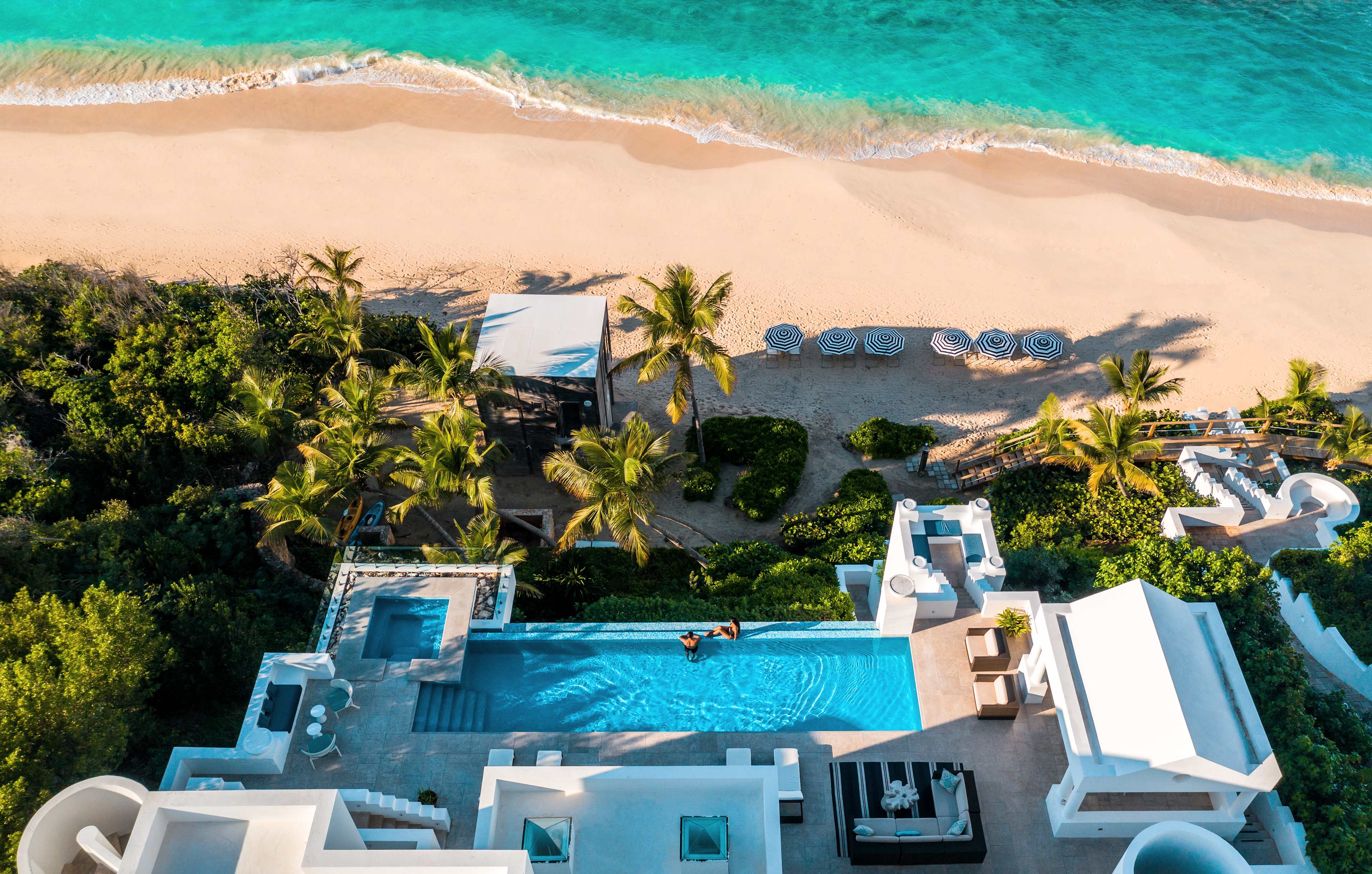 6 Unforgettable Villa Experiences Around the World