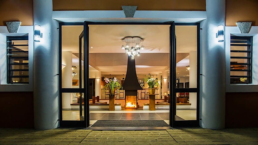 Plumeria Hotel