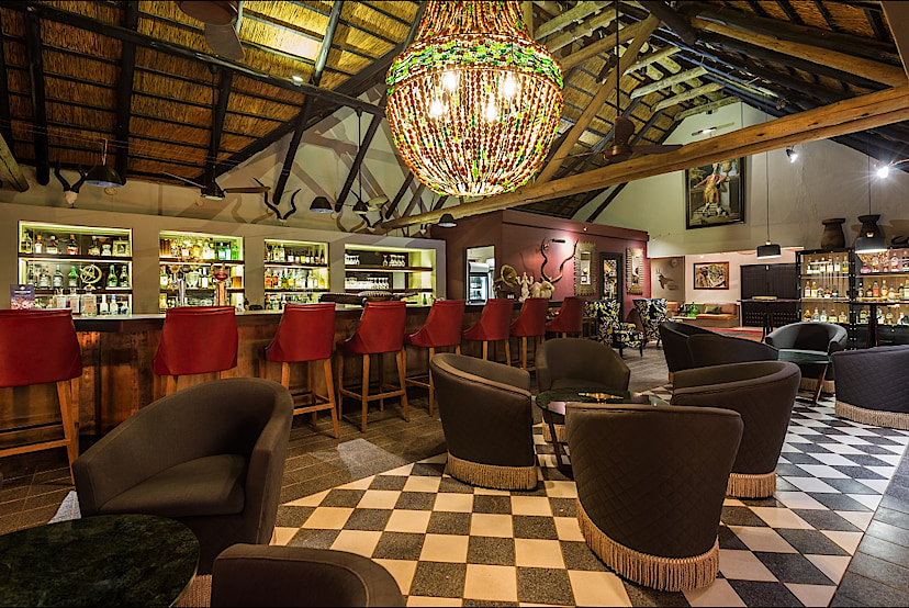 Lounge Bar