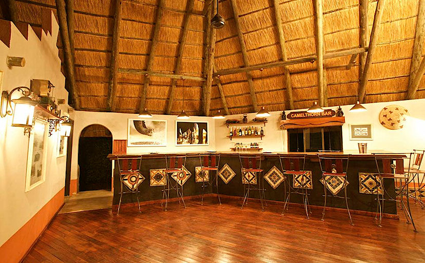 Lounge Bar